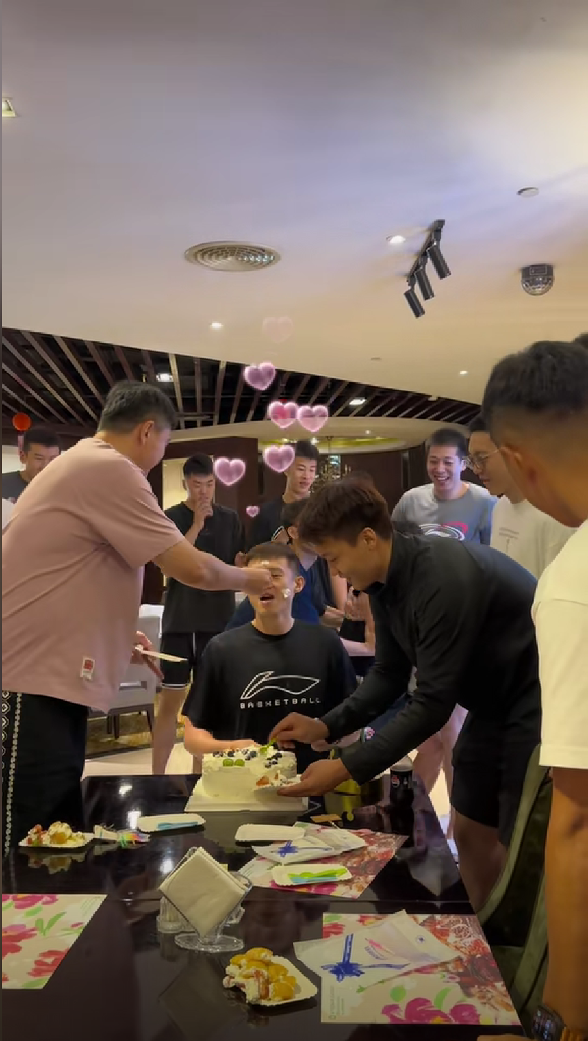 YlOAw, zEF, 这是广东队 YlOAw, zEF, 这是广东队